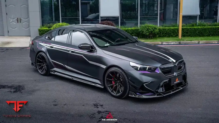 BMW M5 G90 AE Design side skirts