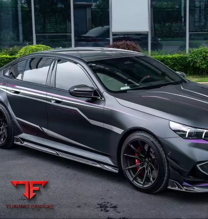 BMW M5 G90 AE Design side skirts