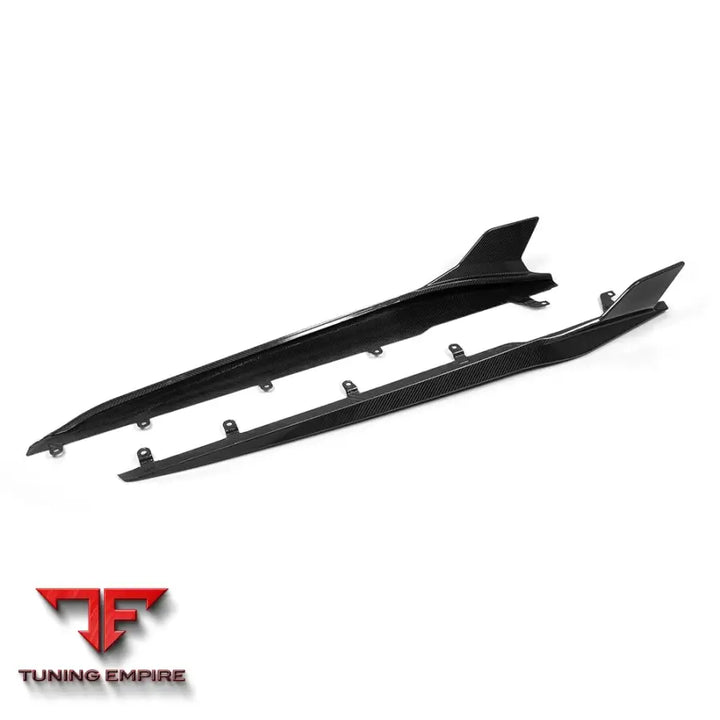 BMW M8 F92 SIDE SKIRT IN PREPREG CARBON FIBRE - Carbon Fibre Parts