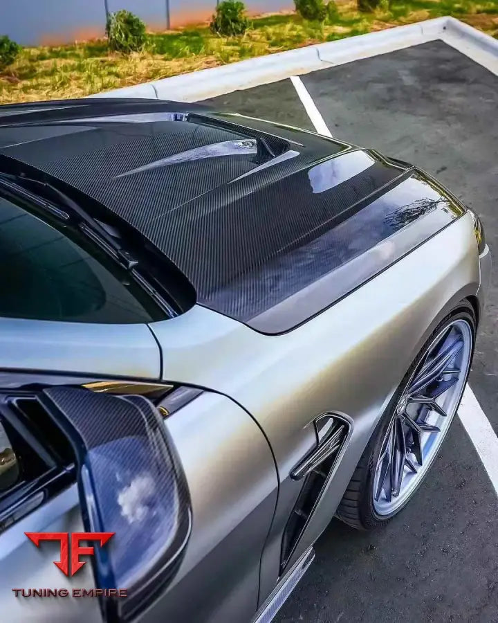 BMW M8