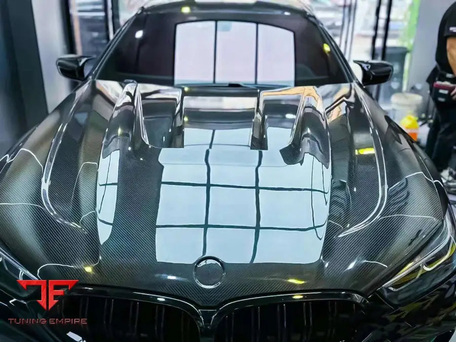 BMW M8
