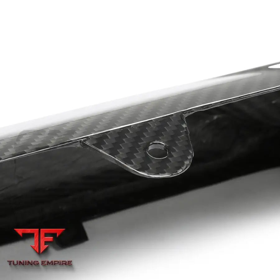 BMW X5 G05 2019+ CARBON FIBRE MIDDLE DIFFUSER - CT CARBON
