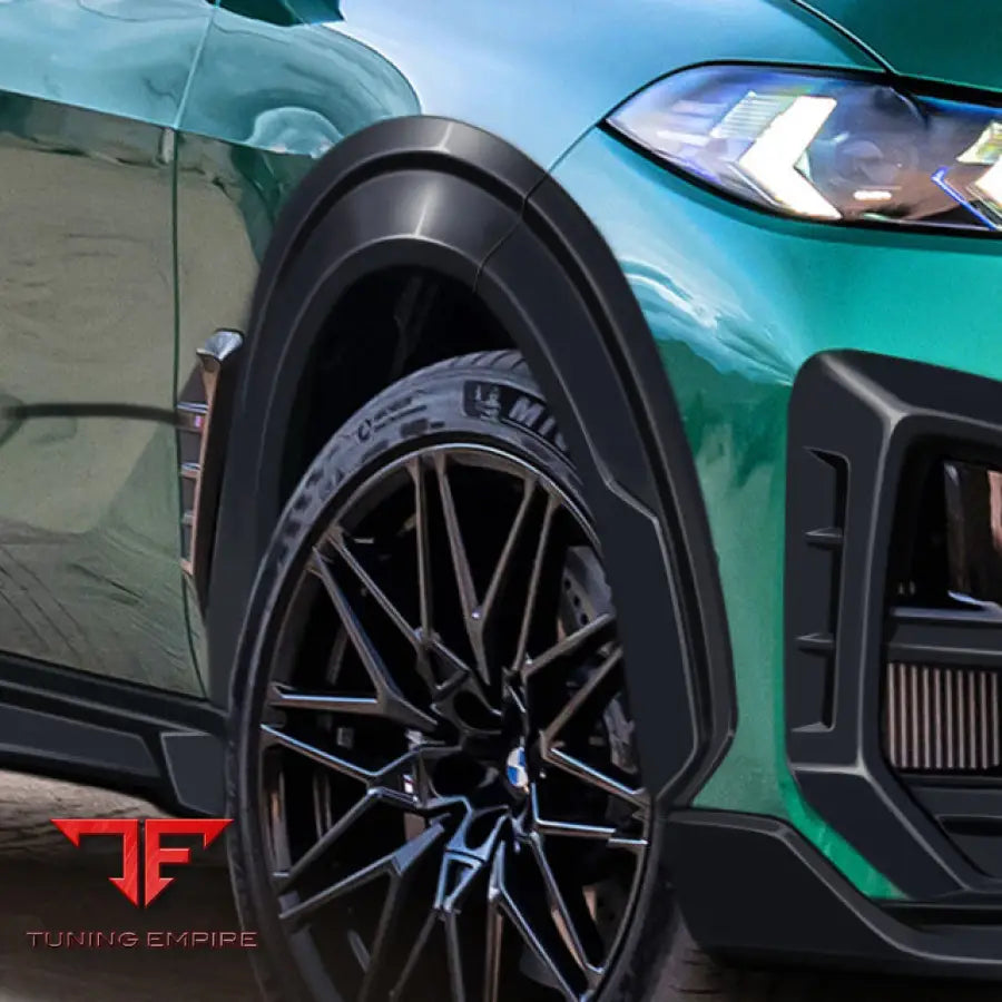 BMW X5M DRY CARBON PERFORMANCE BODY KIT