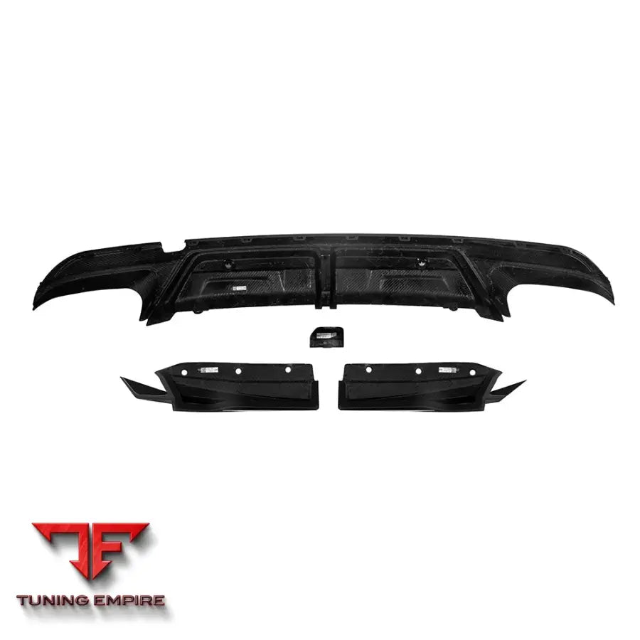 BMW X5M F95 REAR DIFFUSER W/BRAKE LIGHT IN PREPREG CARBON FIBRE - Carbon Fibre Parts