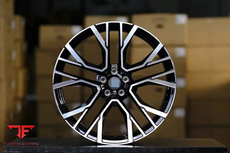 BMW X5M G05 2019 + WHEELS