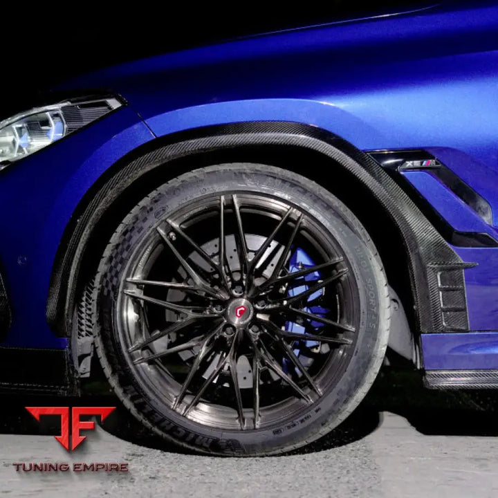 BMW X6 DRY CARBON PERFORMANCE BODY KIT