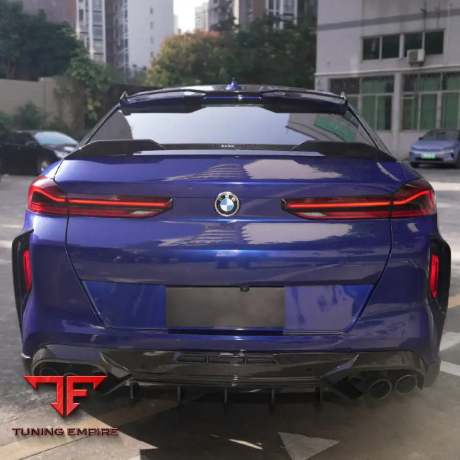 BMW X6 DRY CARBON PERFORMANCE BODY KIT
