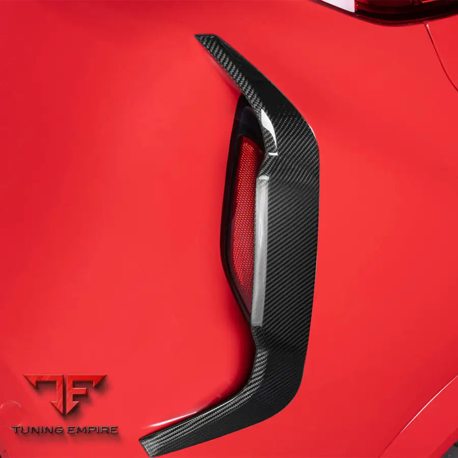 BMW X6M F96 REAR BUMPER INSERT IN PREPREG CARBON FIBRE - Carbon Fibre Parts
