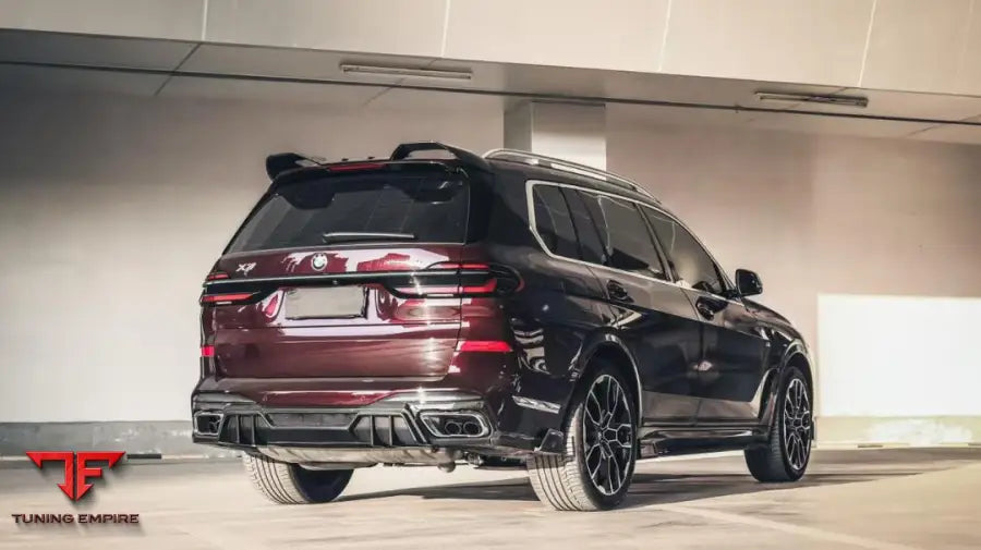 BMW X7 G07 CARBON BODY KIT FOR 2022+