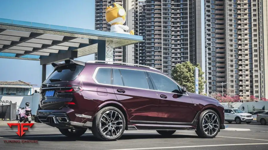 BMW X7 G07 CARBON BODY KIT FOR 2022+