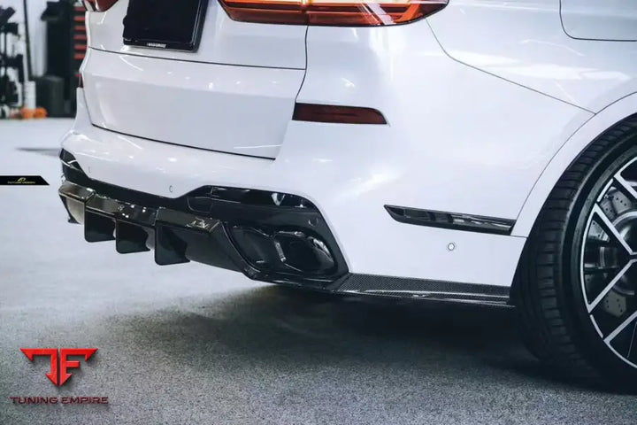 BMW X7 G07 CARBON FIBER PARTS