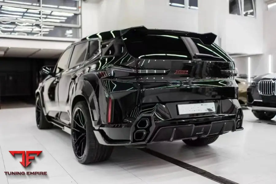 BMW XM CARBON FIBER BODY KIT