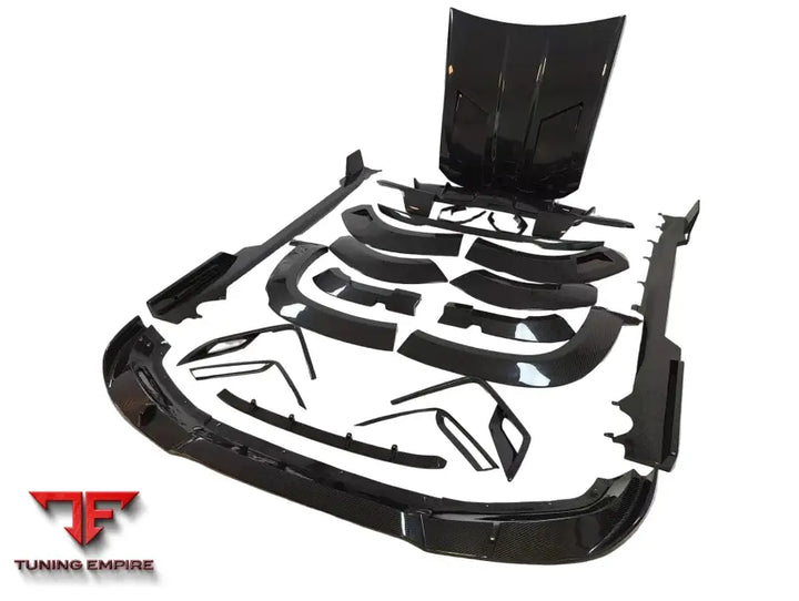 BMW XM CARBON FIBER BODY KIT