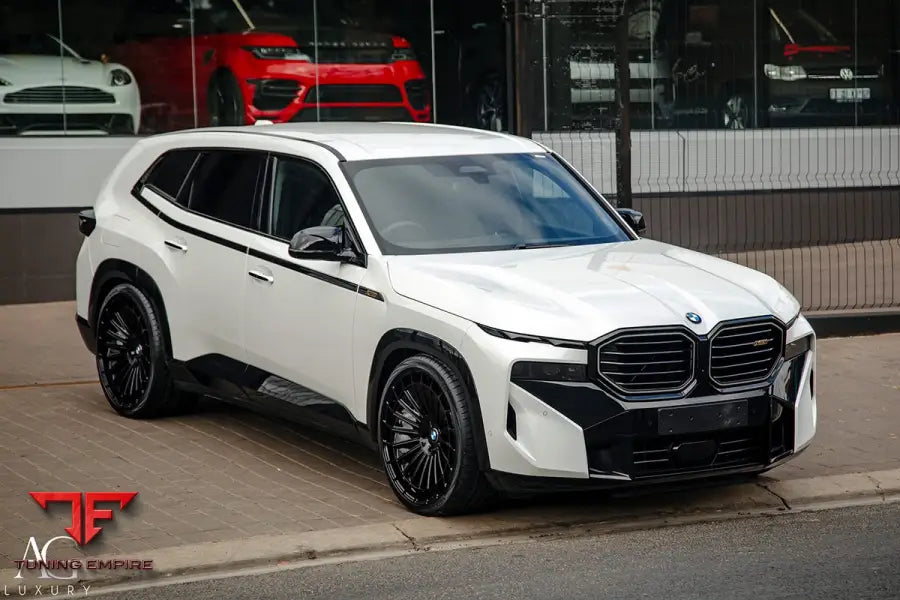 BMW XM on custom forged wheels