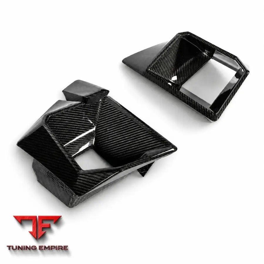 BMW XM G09 CARBON FIBER FRONT BUMPER VENT TRIMS
