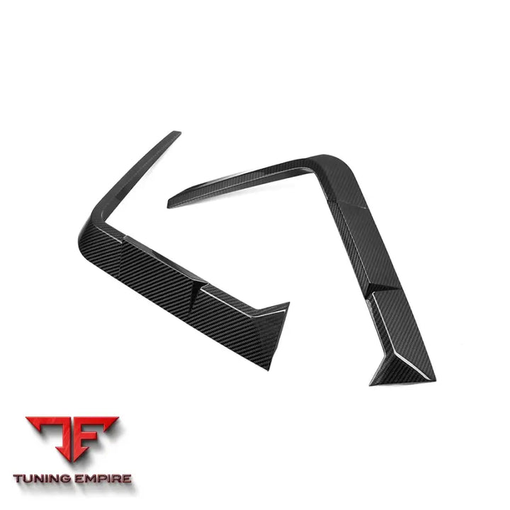 BMW XM G09 REAR BUMPER INSERT IN PREPREG CARBON FIBRE - Carbon Fibre Parts