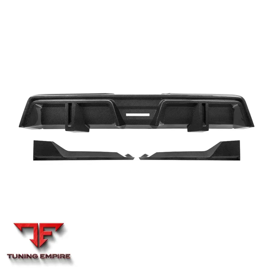BMW XM G09 REAR DIFFUSER IN PREPREG CARBON FIBRE - Carbon Fibre Parts