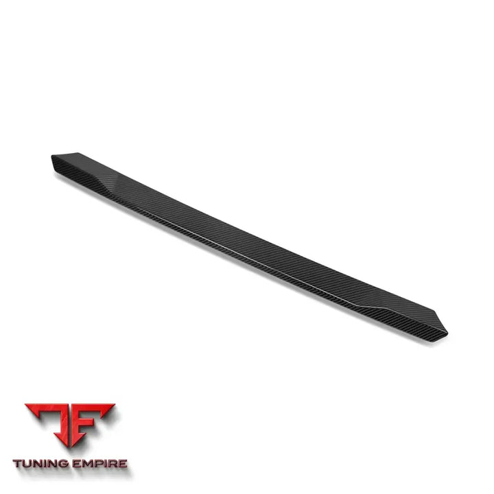 BMW XM G09 REAR SPOILER IN PREPREG CARBON FIBRE - Carbon Fibre Parts