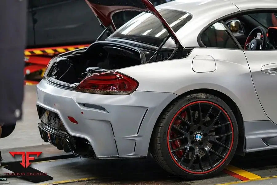 BMW Z4 E89 BODY KIT WITH CARBON