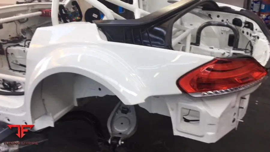 BMW Z4 E89 GT3-style racing kit