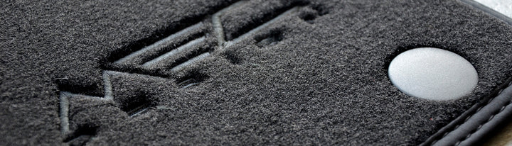 MEC Design floor mats in Velour black/ black for W126 short wheelbase version