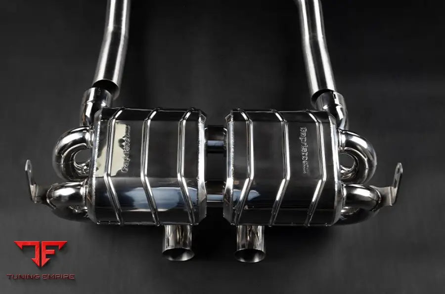 Capristo Aston Martin V12 Vantage