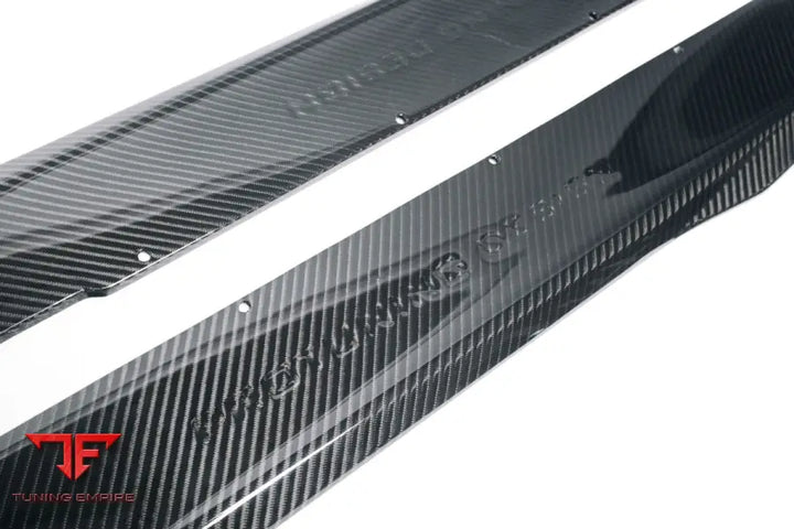 CARBON DOOR SILL KIT FOR LAMBORGHINI HURACAN STO - Price on request - Body Kit
