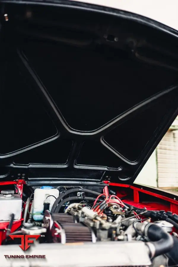 CARBON HOOD FOR LANCIA FULVIA COUPE - Price on request - Body Kit