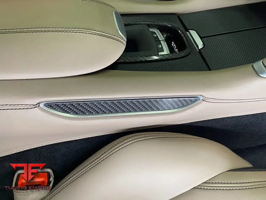 CENTRE TUNNEL SURROUND INSERT FOR GTC4LUSSO - Price on request - Body Kit