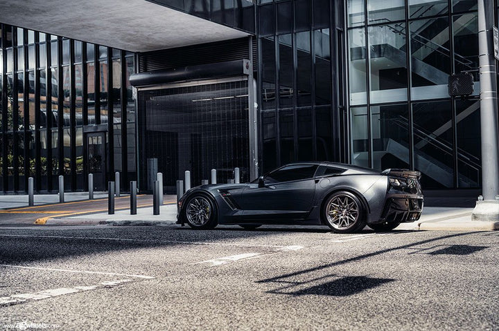 CHEVROLET C7 CORVETTE Z06 on custom forged wheels