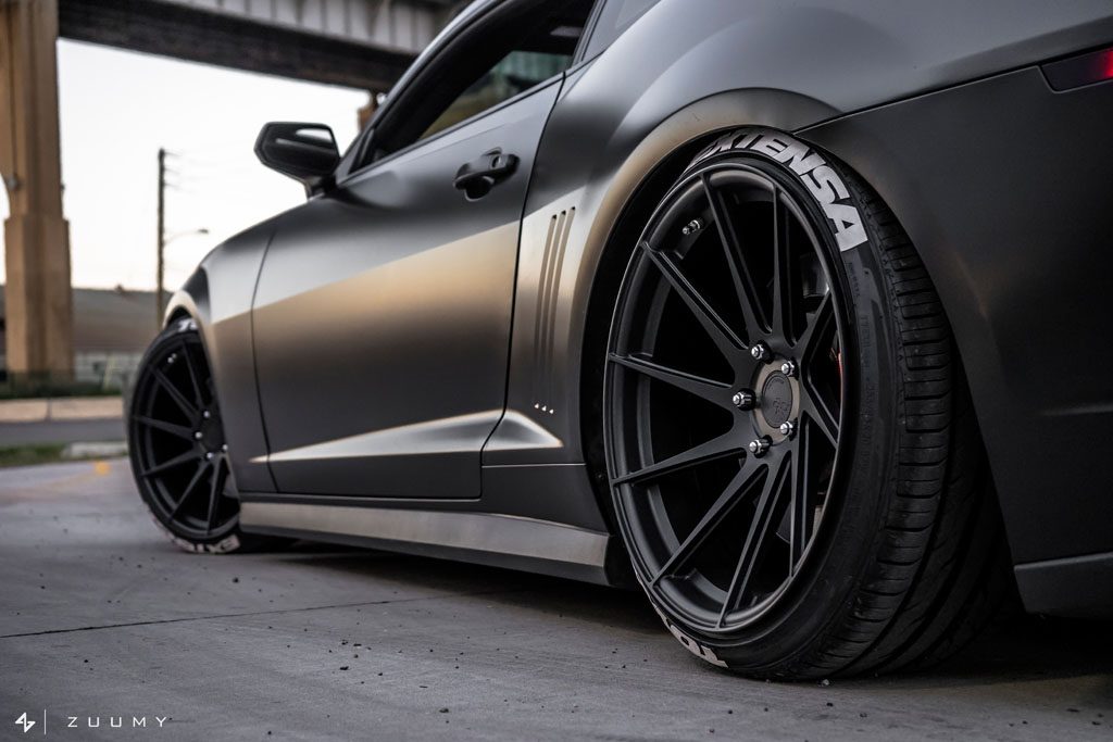 CHEVROLET CAMARO 1LE on custom forged wheels