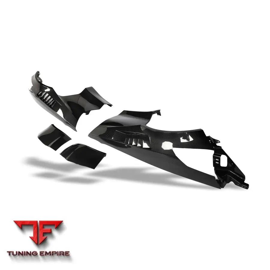 CHEVROLET CORVETTE C7 CARBON FIBER FRONT FENDERS