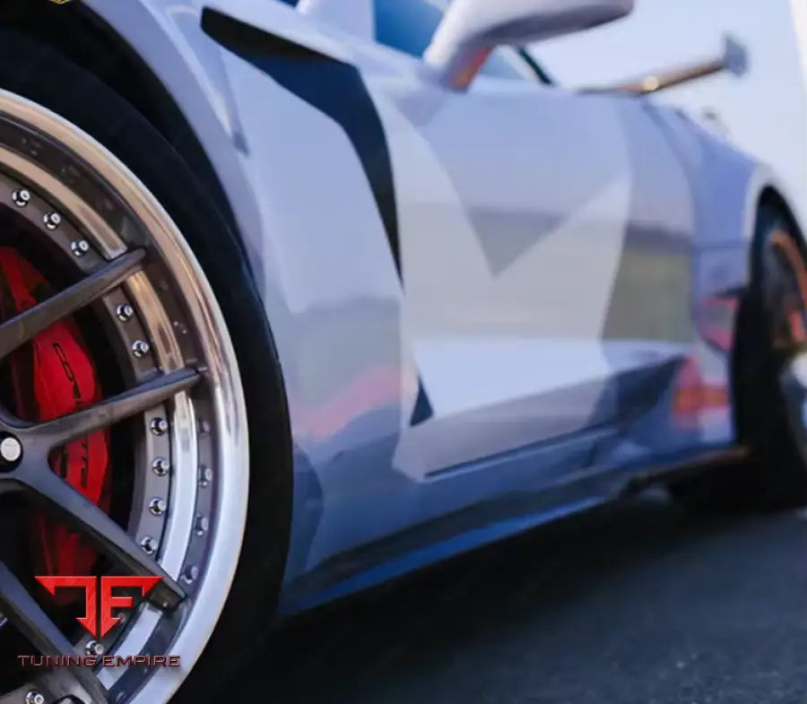 CHEVROLET CORVETTE C7 CARBON FIBER PARTS