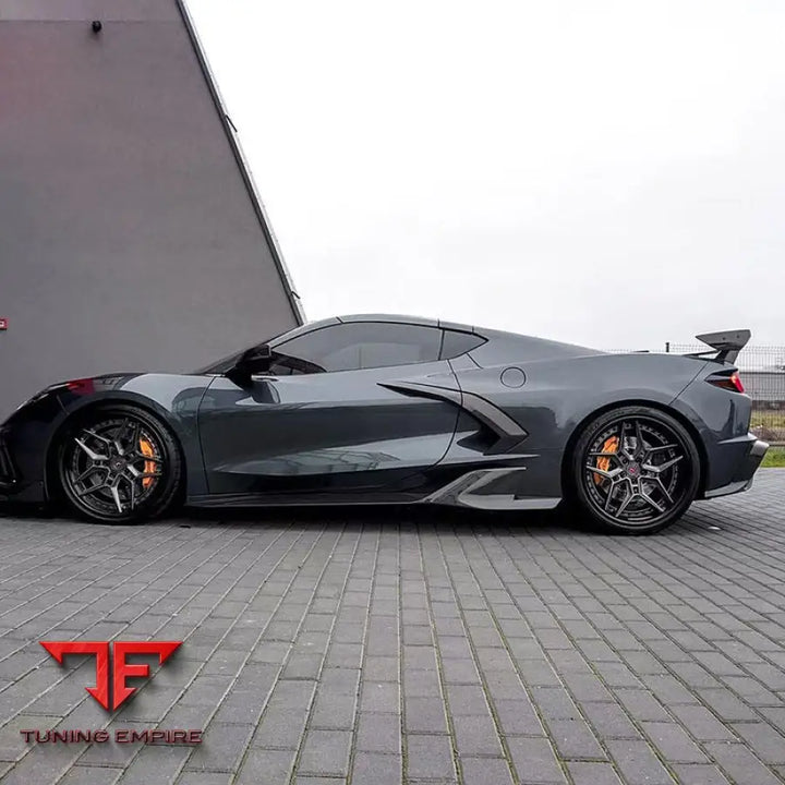 CHEVROLET CORVETTE C8 DRY CARBON FIBER BODY KIT 2020-2023Y