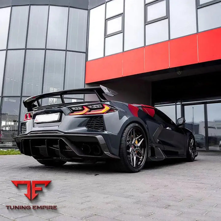 CHEVROLET CORVETTE C8 DRY CARBON FIBER BODY KIT 2020-2023Y