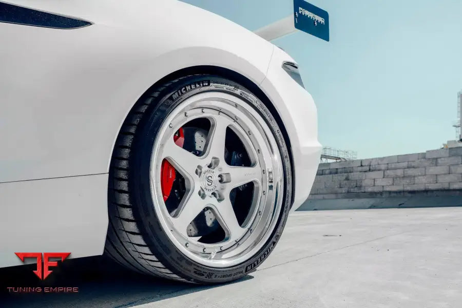 CHEVROLET CORVETTE C8 Z06 FORGED WHEELS