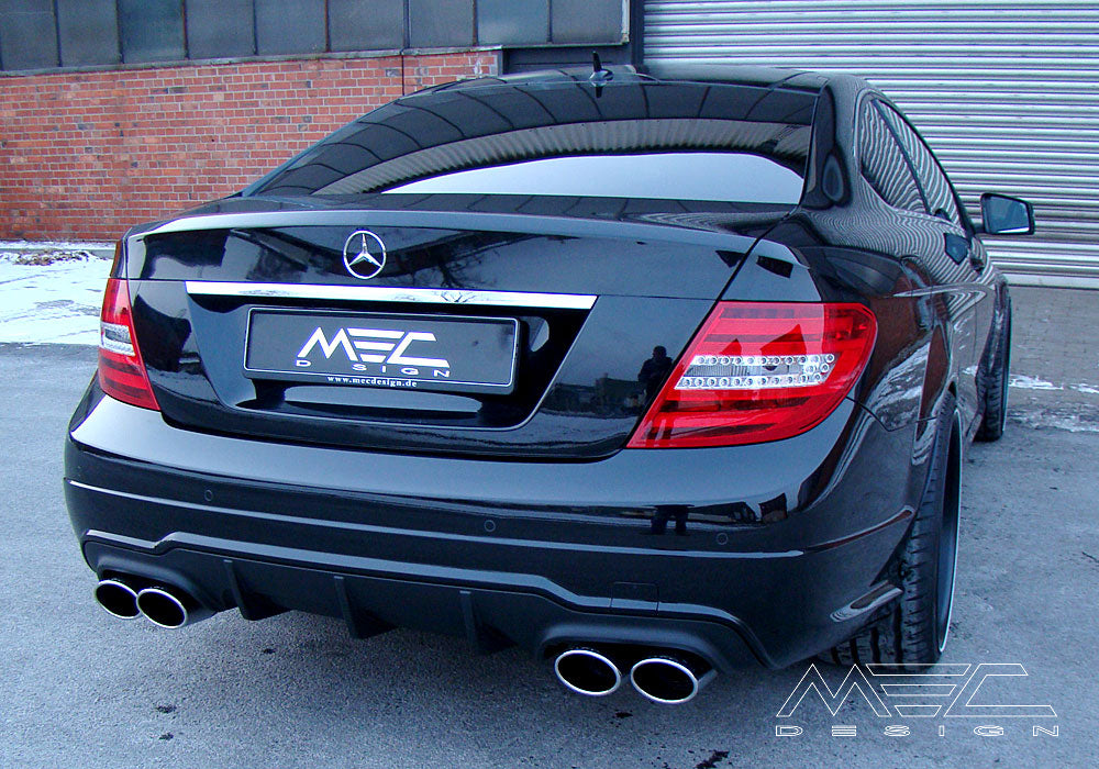 MEC Design W204 C Class diffuser set (pre-facelift) for Station Wagon/ Estate with AMG styling package and WITH PDC (Parktronic)