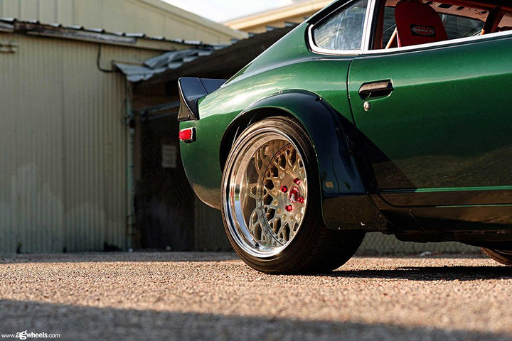 DATSUN 240Z on custom forged wheels
