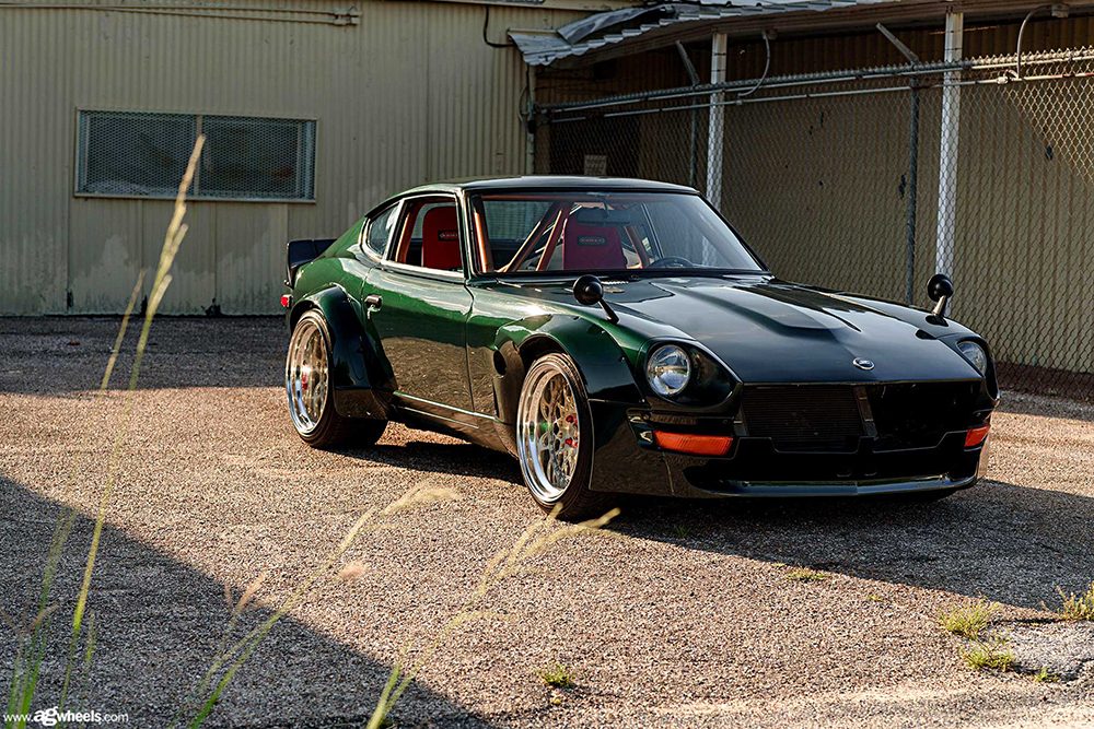 DATSUN 240Z on custom forged wheels