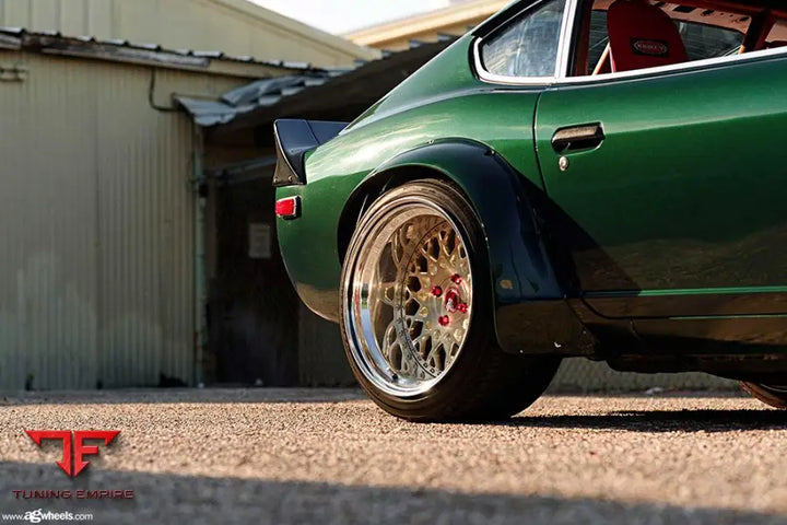 DATSUN 240Z on custom forged wheels