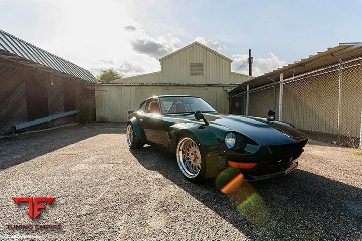 DATSUN 240Z on custom forged wheels