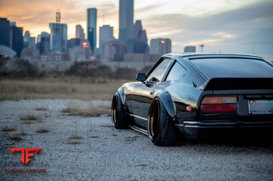 DATSUN 280Z on custom forged wheels