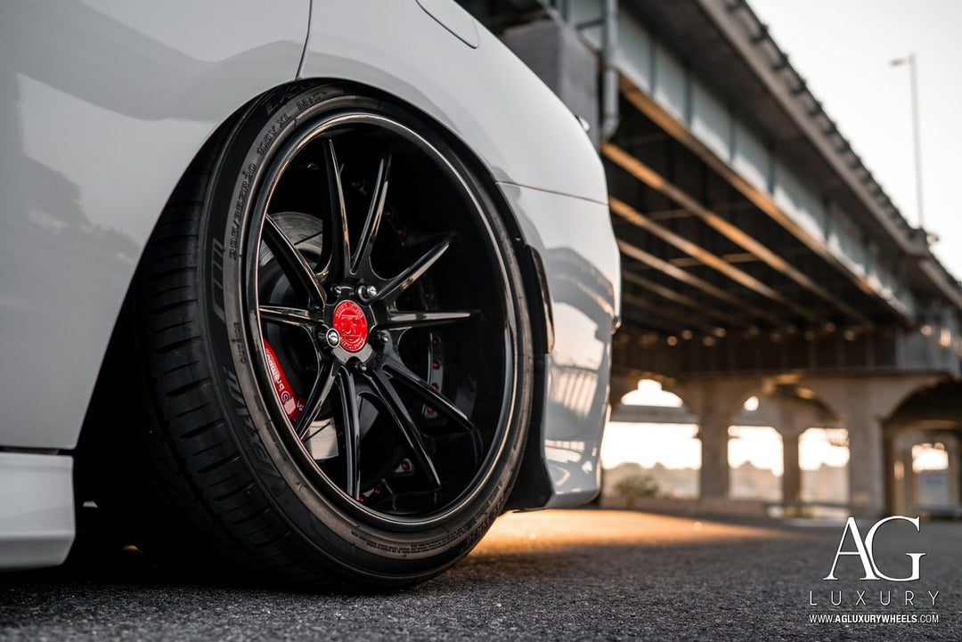 Dodge Charger 392 Hemi on custom forged wheels
