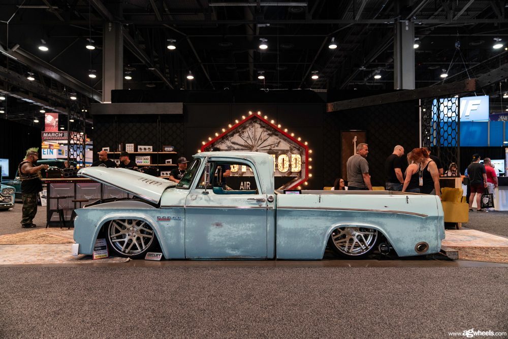 DODGE D SERIES on custom forged wheels