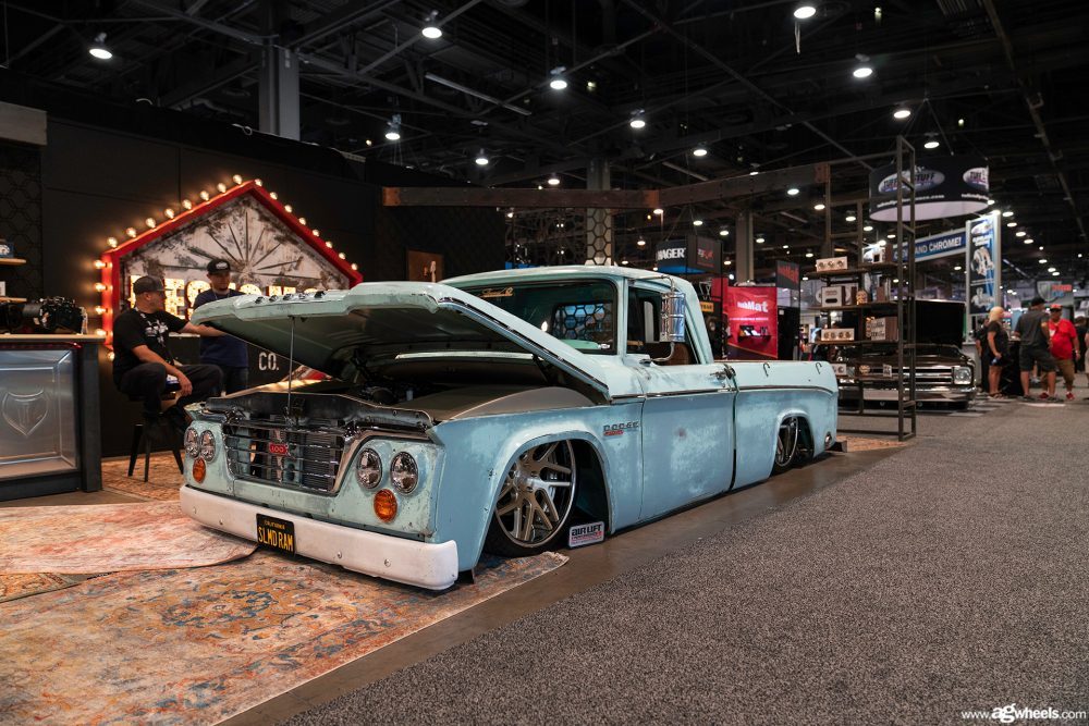 DODGE D SERIES on custom forged wheels