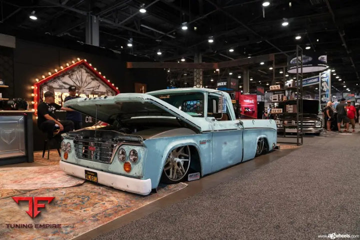 DODGE D SERIES on custom forged wheels