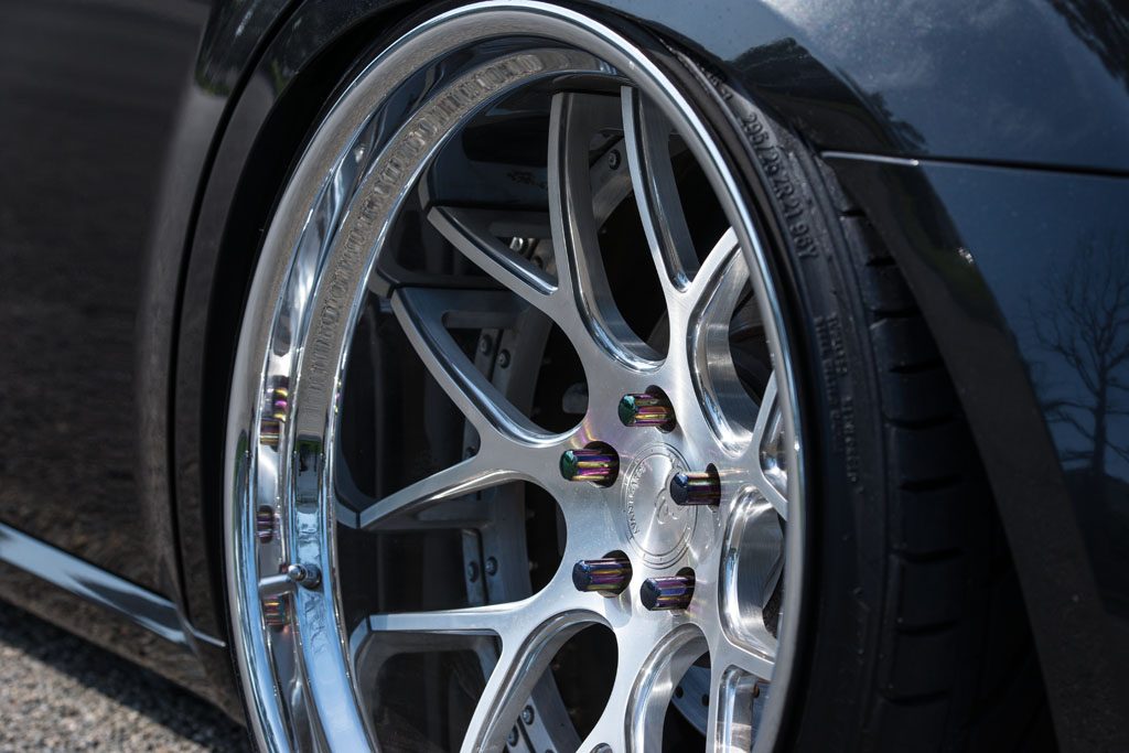 DODGE MAGNUM on custom forged wheels