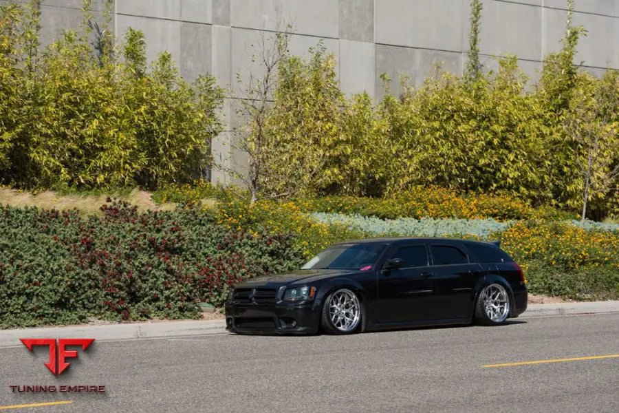 DODGE MAGNUM on custom forged wheels
