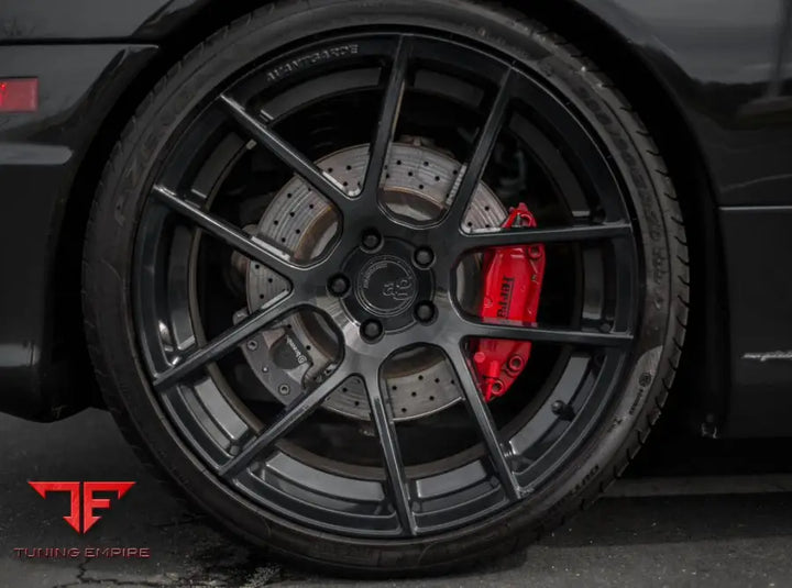 FERRARI 360 MODENA on custom forged wheels