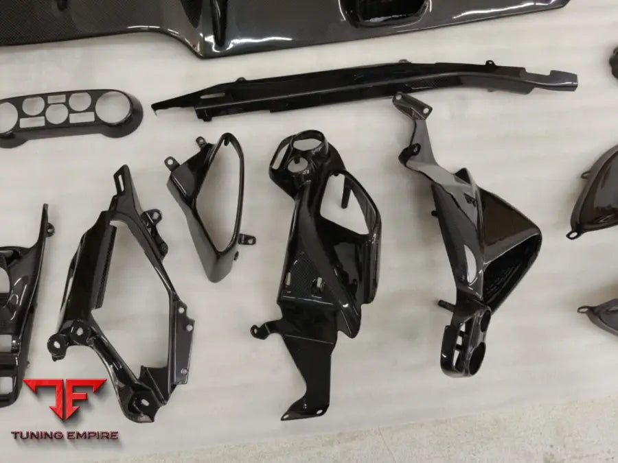 FERRARI 488 CARBON FIBER INTERIOR AND ENGINE BAY PARTS